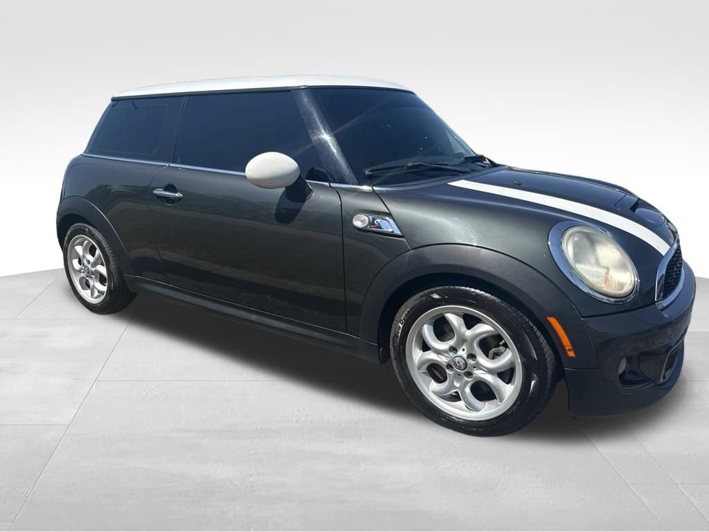 Used 2011 MINI Cooper S FWD image 5