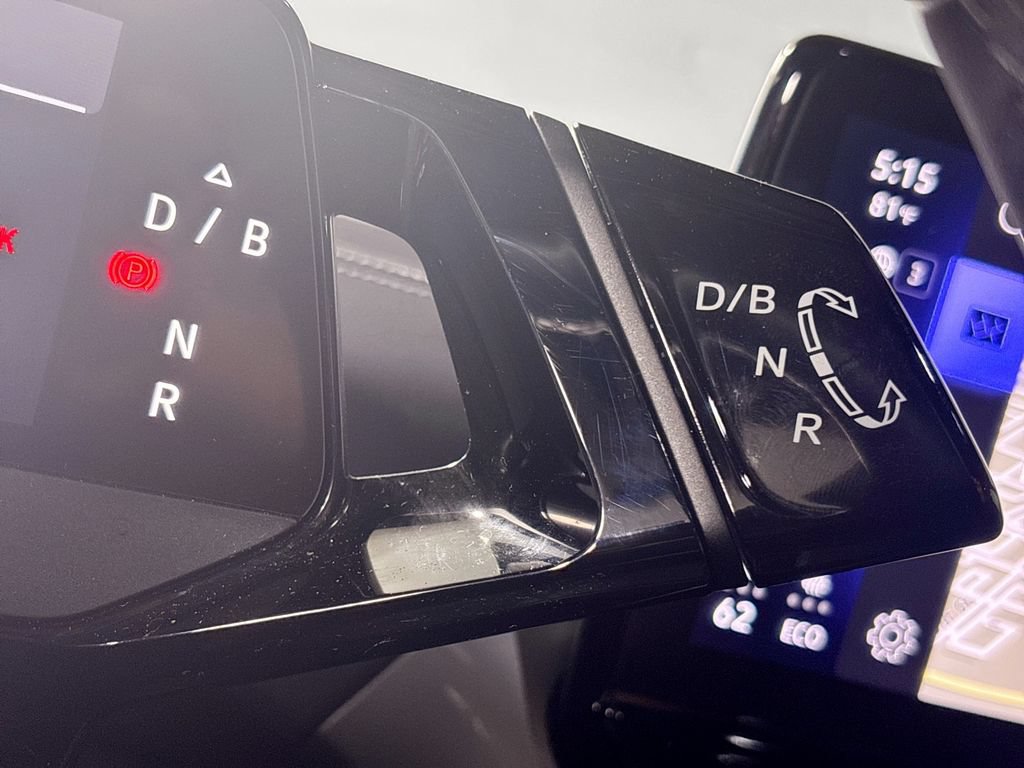 Certified 2023 Volkswagen ID.4 Pro S AWD/4WD image 19