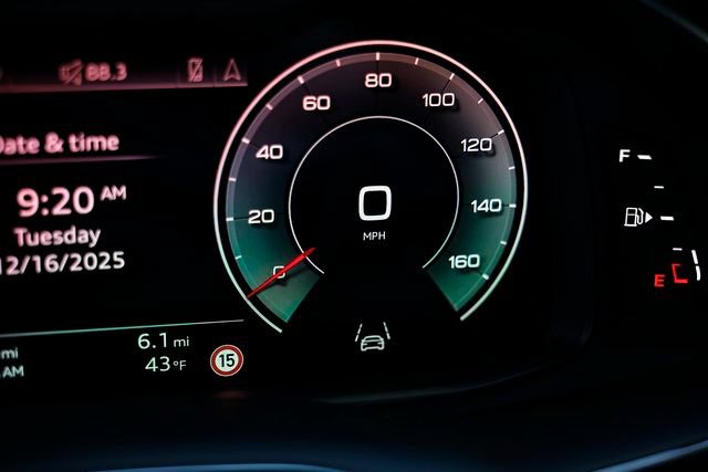 New 2026 Audi Q8 Premium Plus AWD/4WD image 32