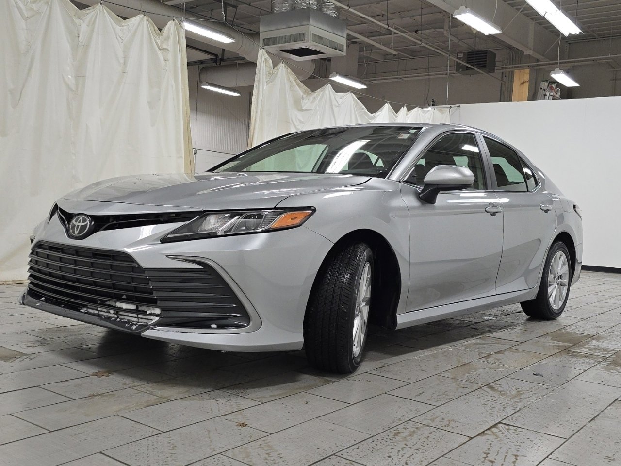 Certified 2023 Toyota Camry LE image 11