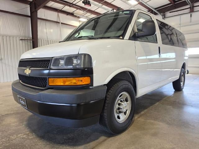 Used 2023 Chevrolet Express 3500 LS RWD image 2