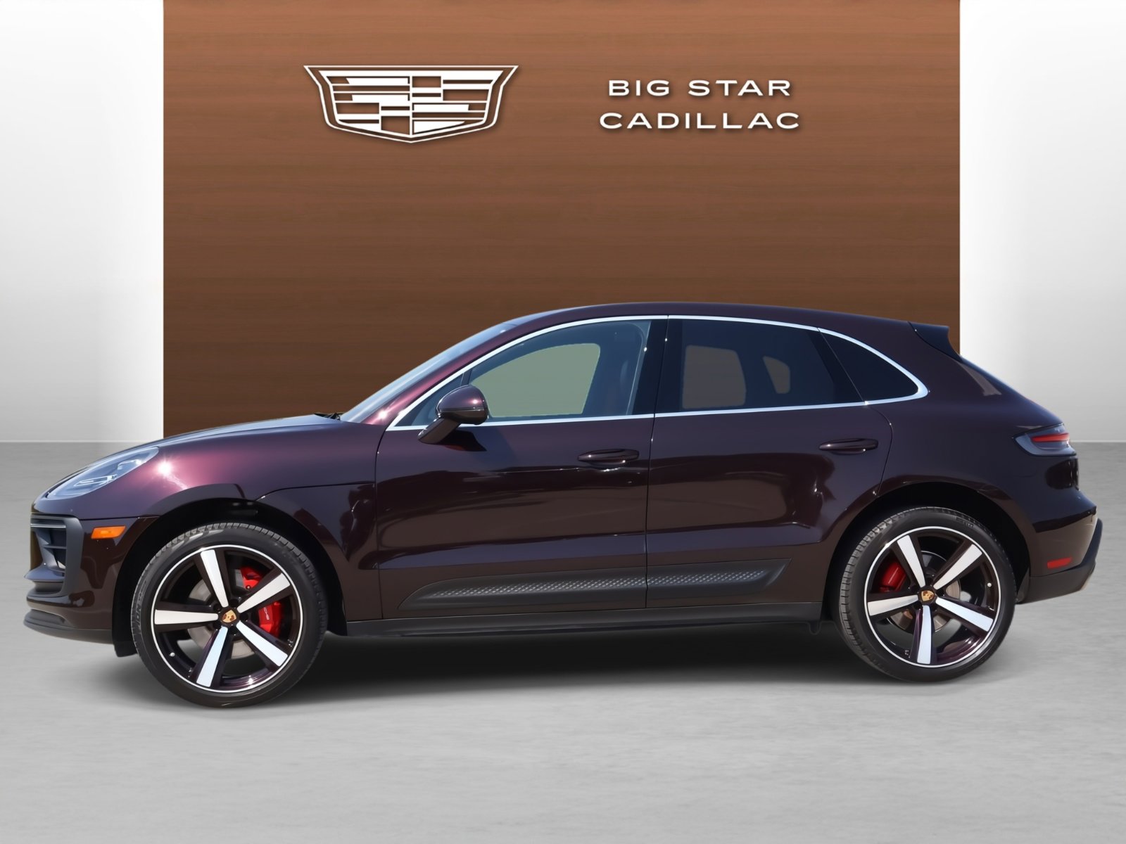 Used 2023 Porsche Macan S video 2