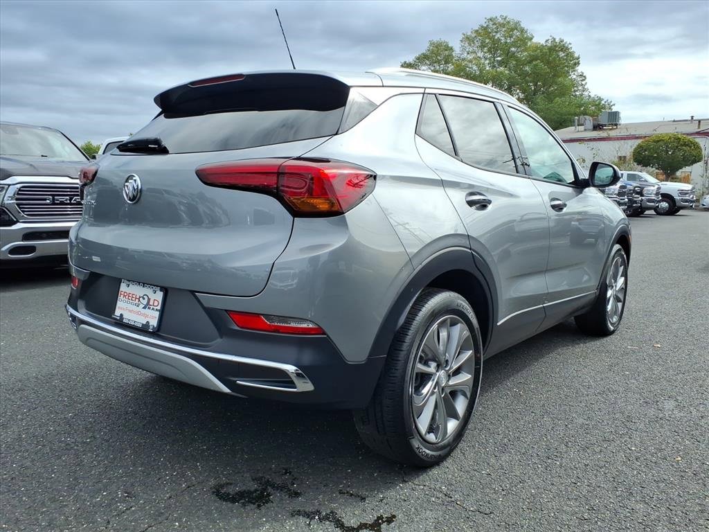 Used 2023 Buick Encore GX Essence w/ Experience Buick Package image 19