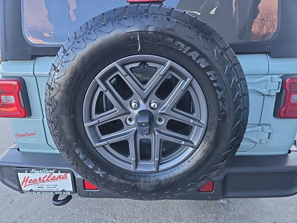 Used 2024 Jeep Wrangler Sport S image 22