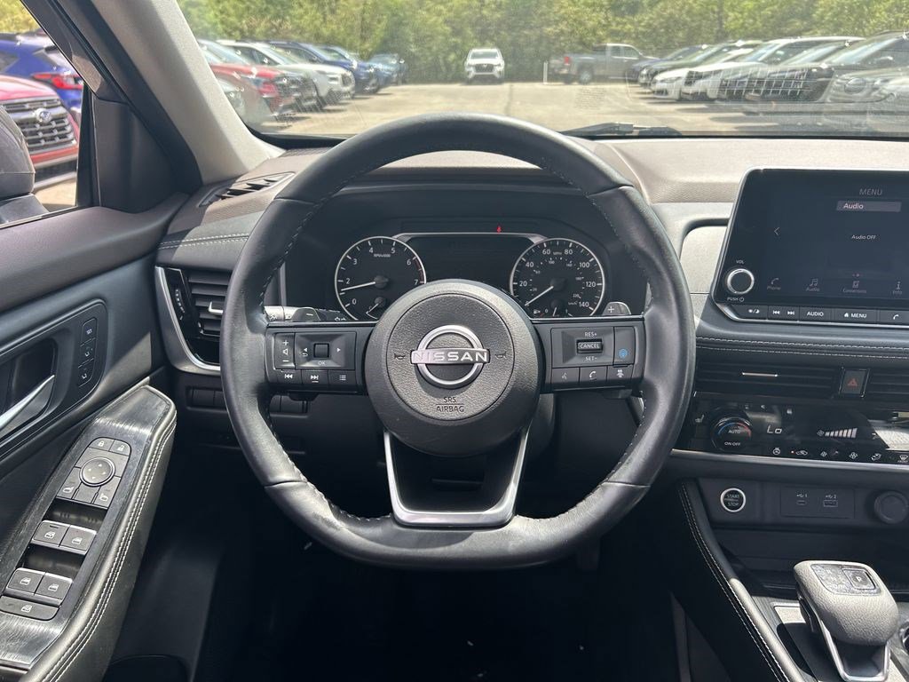 Used 2023 Nissan Rogue SL AWD/4WD image 10