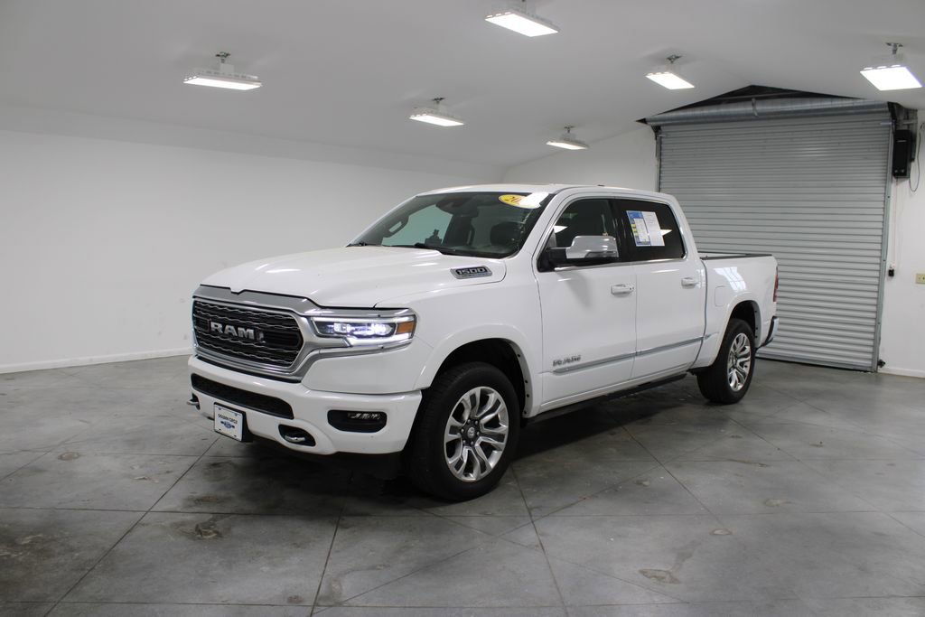 Used 2023 RAM 1500 Limited w/ Body Color Bumper Group image 4