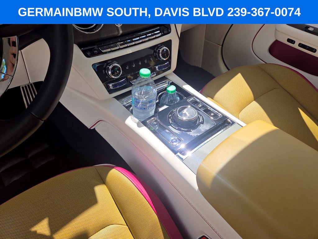Used 2024 Rolls-Royce Spectre w/ Spectre Launch Package AWD/4WD image 27