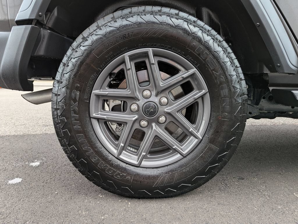 Used 2025 Jeep Wrangler Unlimited Sport AWD/4WD image 49