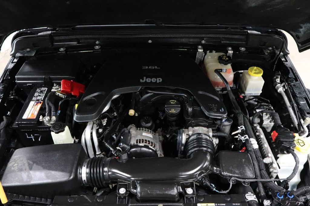 Used 2020 Jeep Gladiator Rubicon image 25