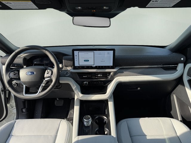 New 2027 Ford Explorer Platinum w/ 3.0L Ultimate Package AWD/4WD image 13