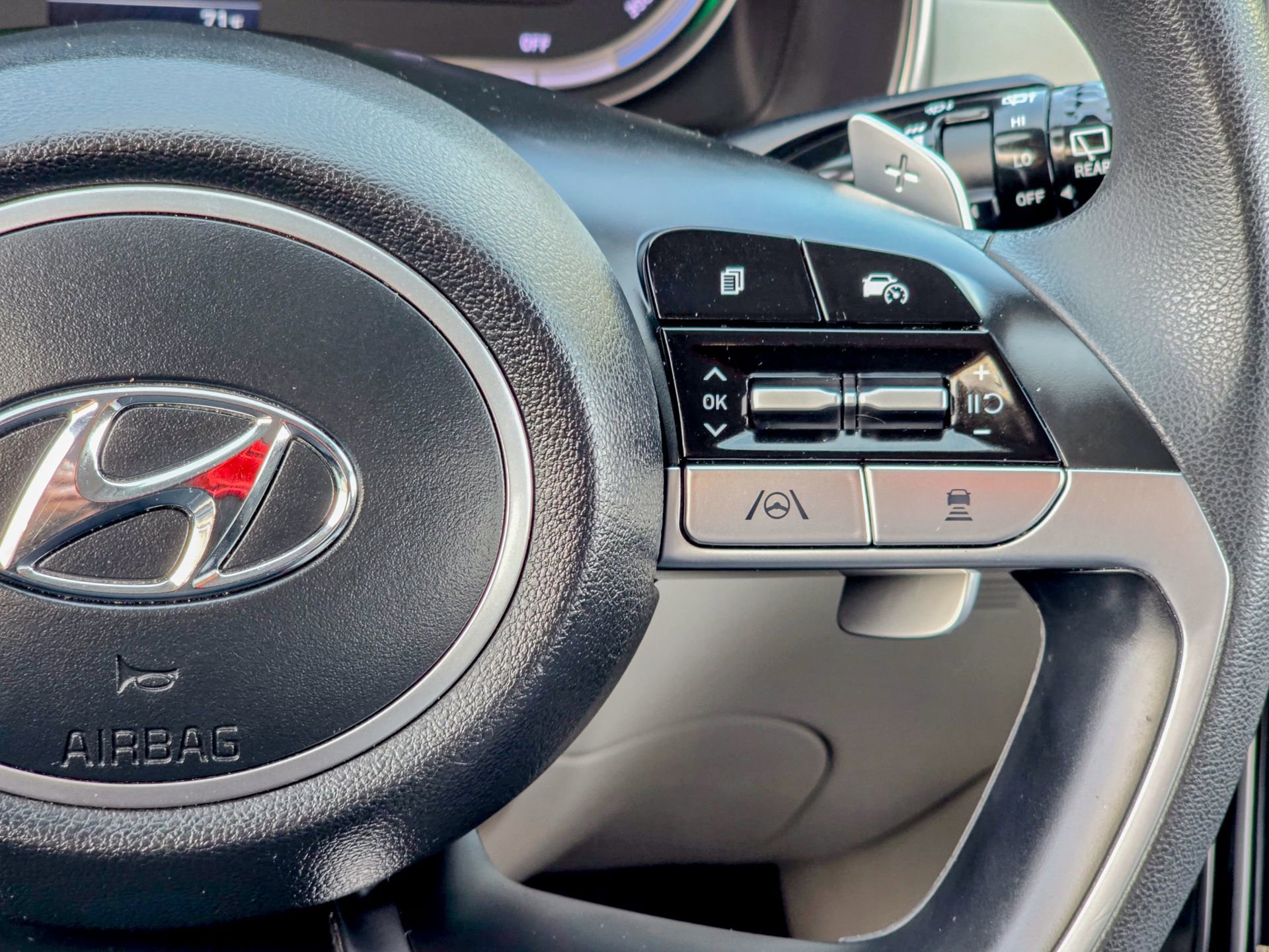 Used 2022 Hyundai Tucson Blue image 32