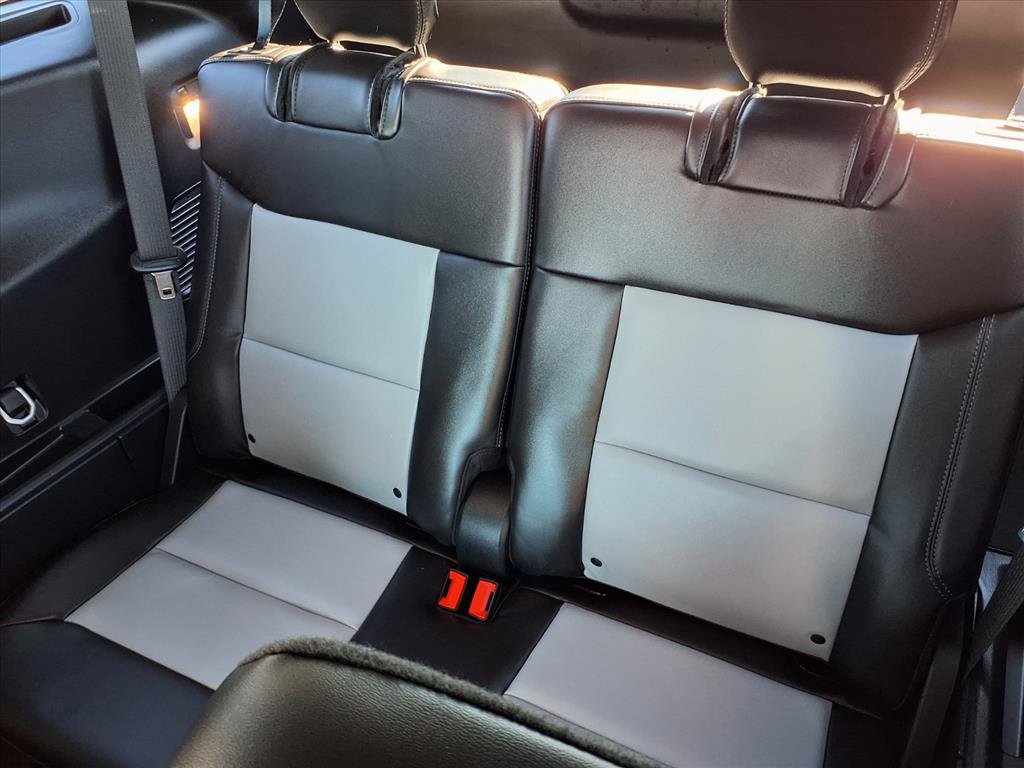 Used 2023 Ford Explorer XLT w/ Equipment Group 202A image 8