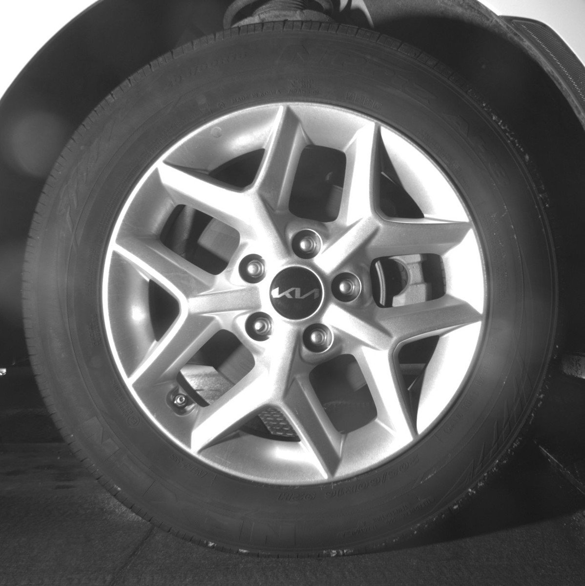 Used 2025 Kia Soul LX w/ LX Technology Package image 13