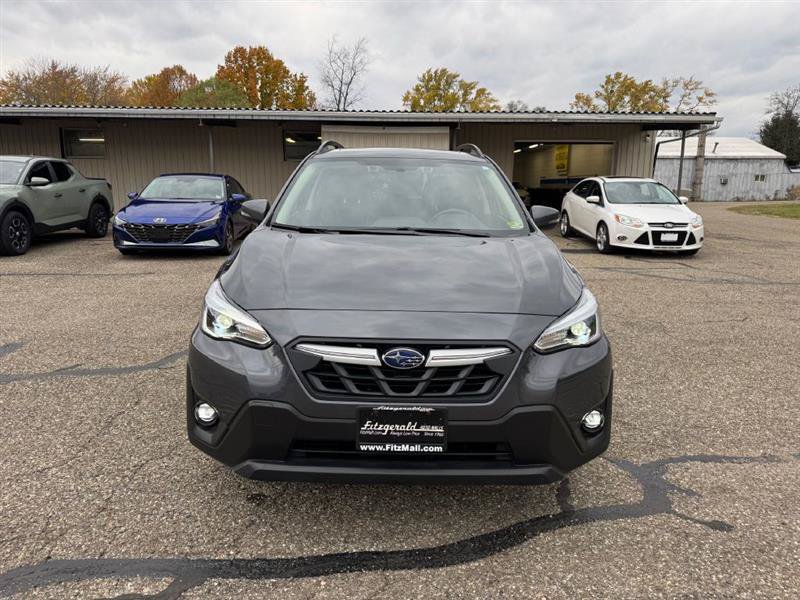 Used 2021 Subaru Crosstrek 2.5i Limited w/ Moonroof Package 2 AWD/4WD image 2