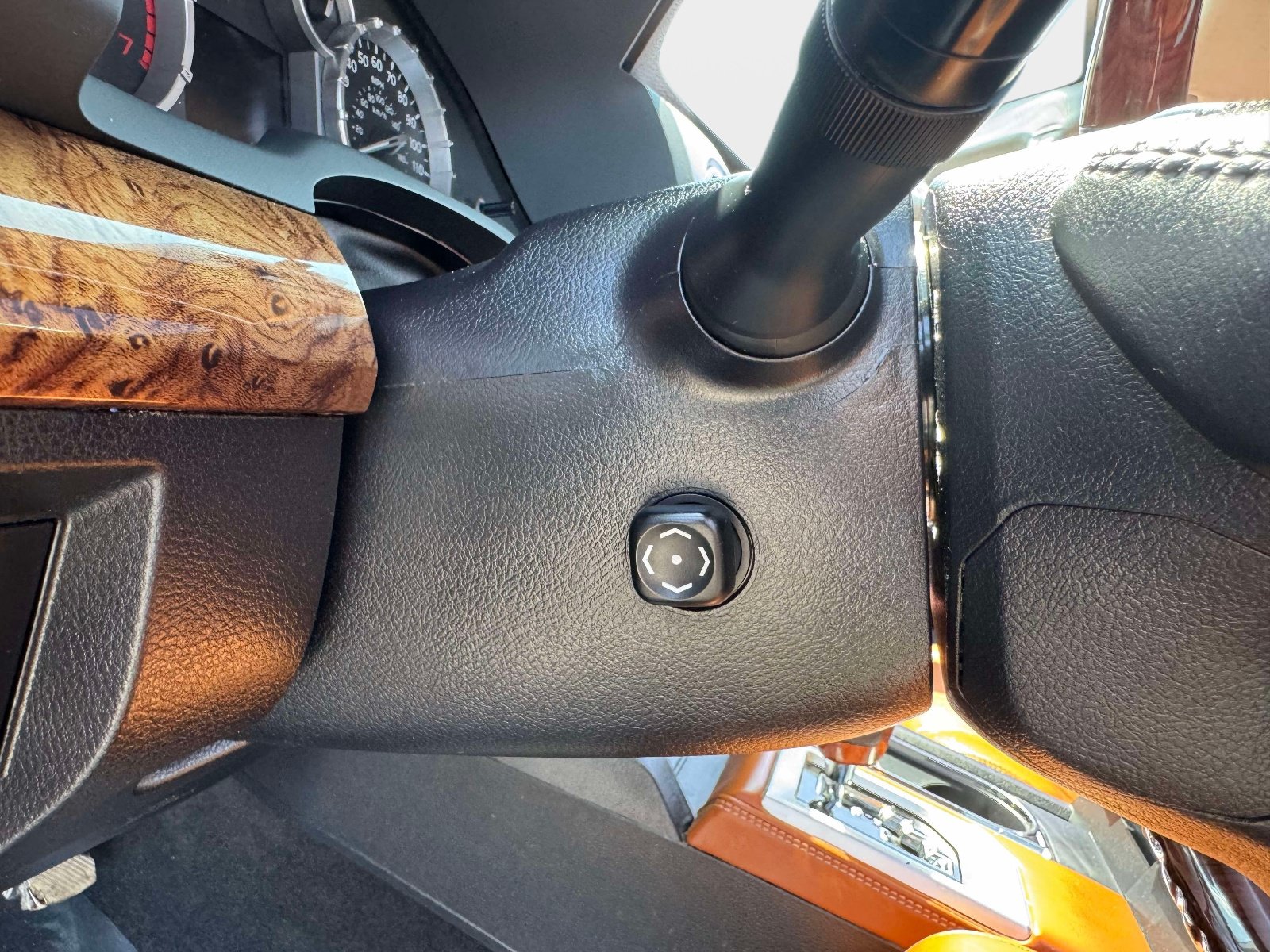 Used 2016 Toyota Tundra 1794 Edition AWD/4WD image 29