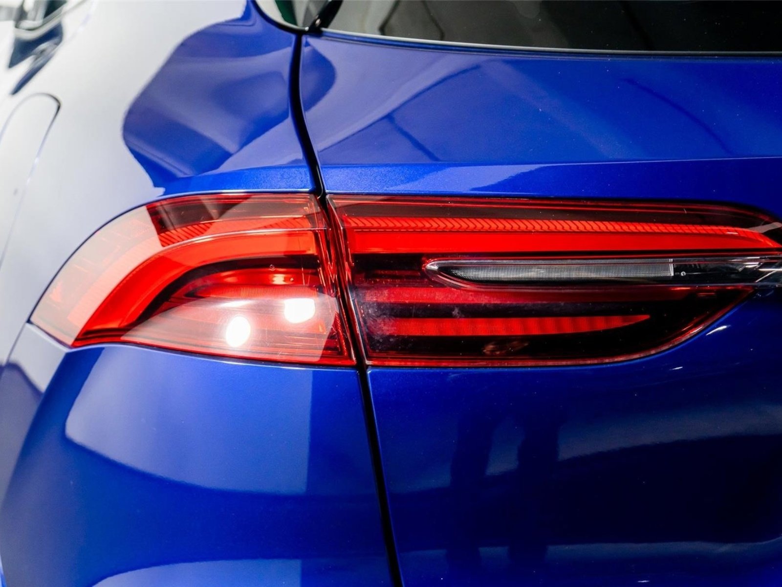 Used 2023 Maserati Grecale Modena image 12