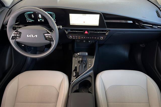 New 2026 Kia Niro EX FWD image 15