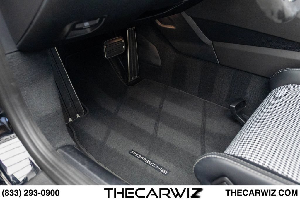 Used 2015 Porsche 911 GT3 RWD image 56