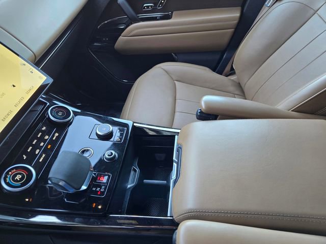 Used 2023 Land Rover Range Rover Sport SE image 23