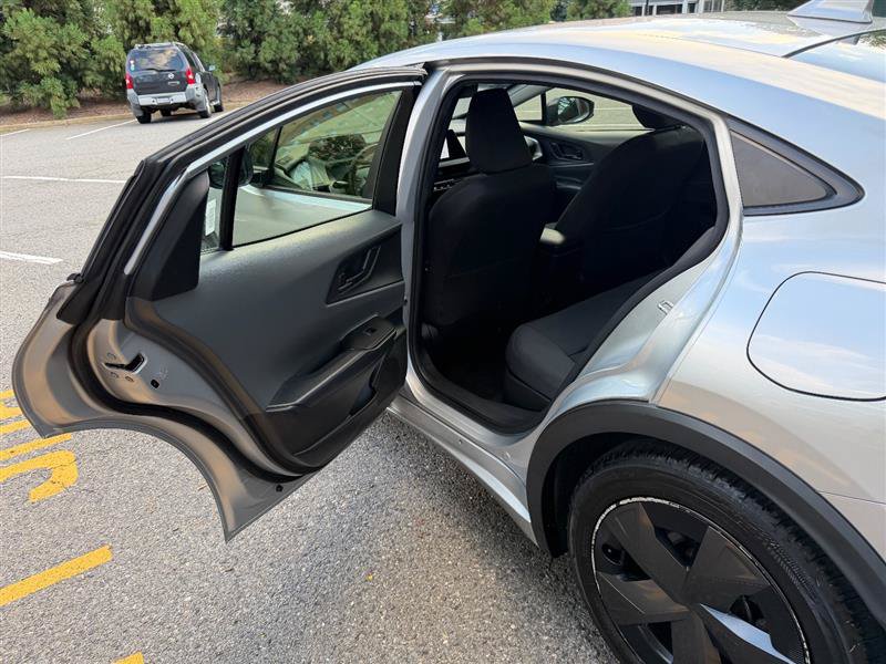 Used 2023 Toyota Prius LE FWD image 21
