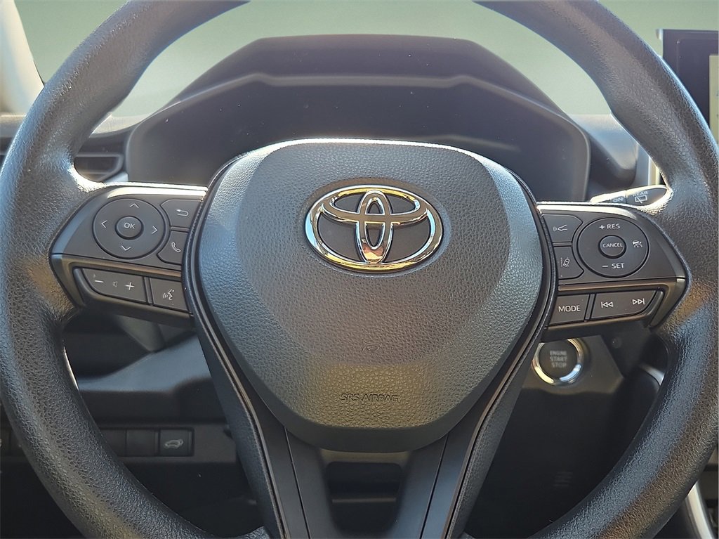 Certified 2025 Toyota RAV4 XLE image 25