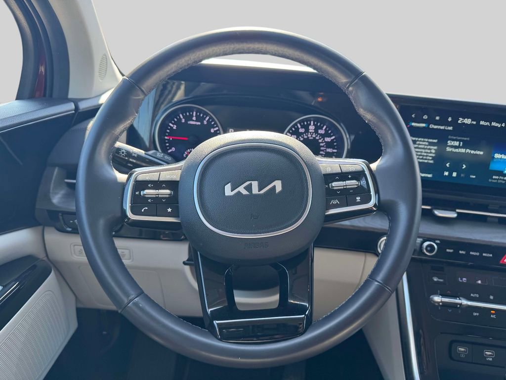 Used 2024 Kia Carnival EX FWD image 13