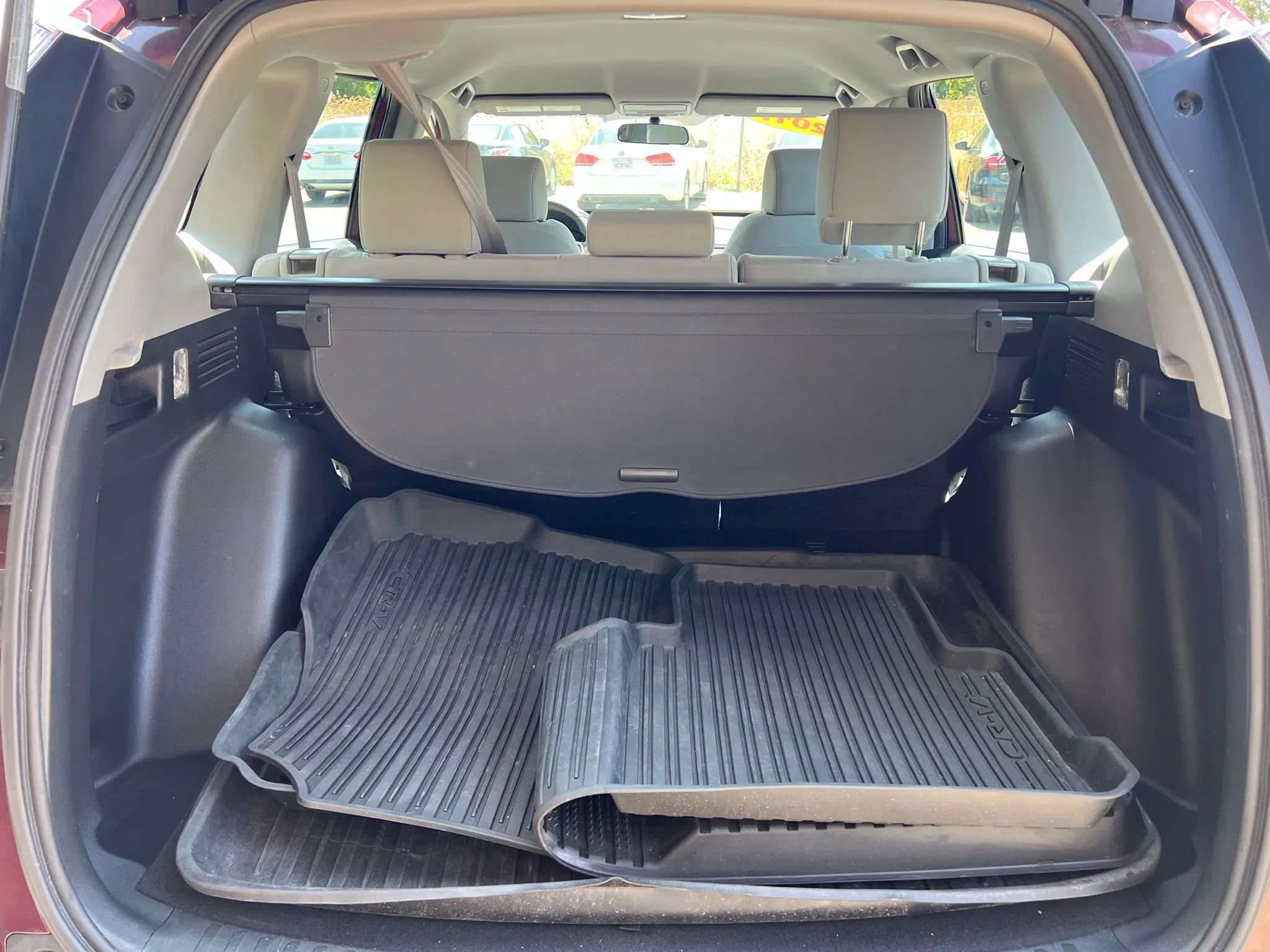 Used 2017 Honda CR-V LX image 5