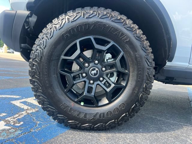 Used 2026 Ford Bronco Badlands AWD/4WD image 12