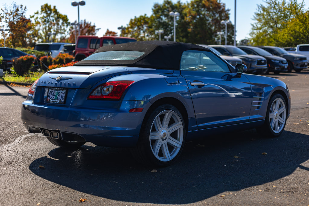 Used 2005 Chrysler Crossfire Limited RWD image 7