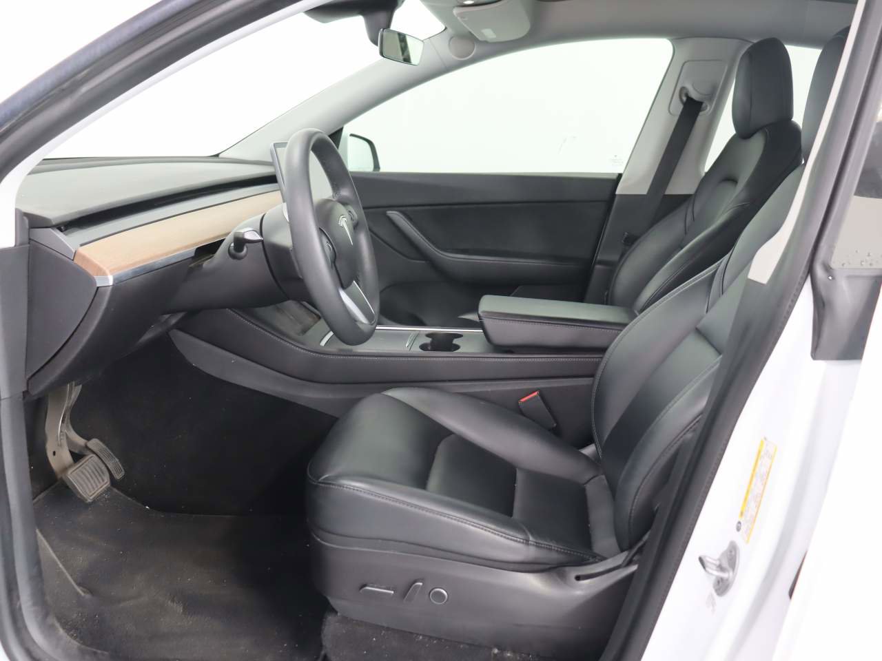 Used 2021 Tesla Model Y Long Range AWD/4WD image 8