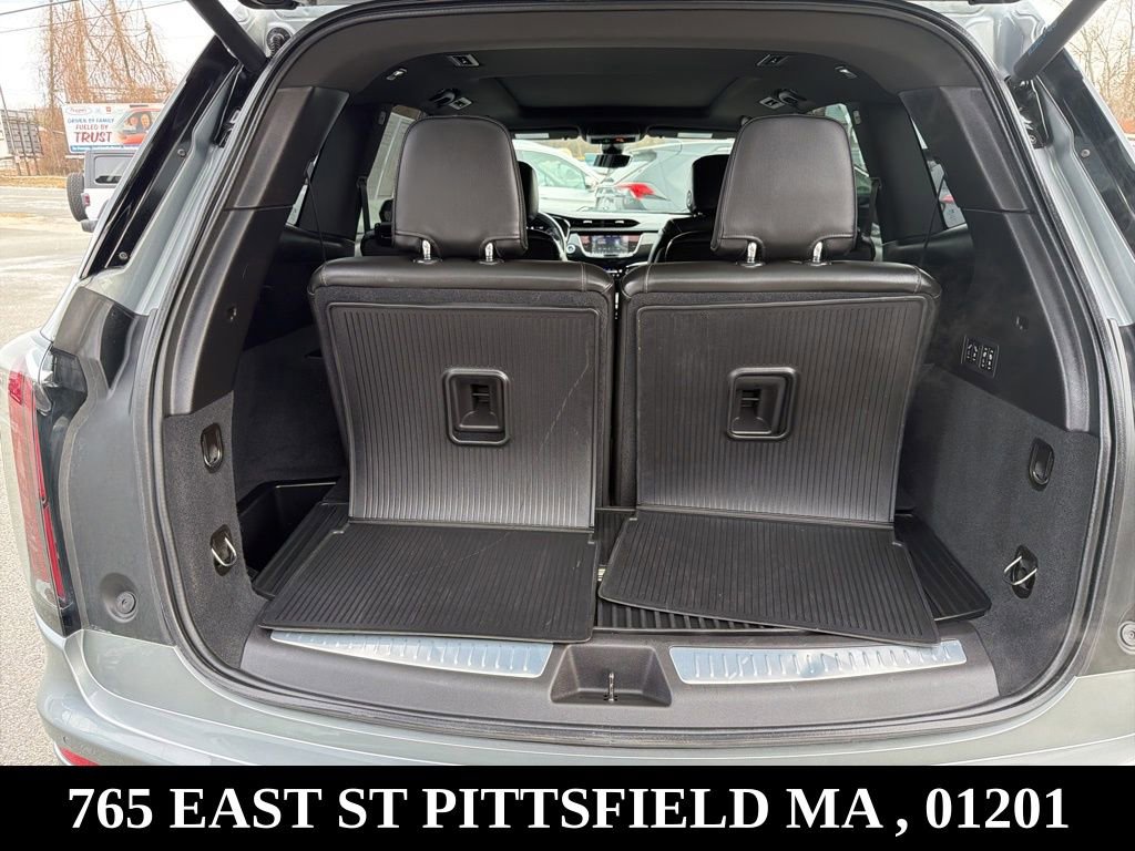 Used 2024 Cadillac XT6 Sport w/ Technology Package image 25