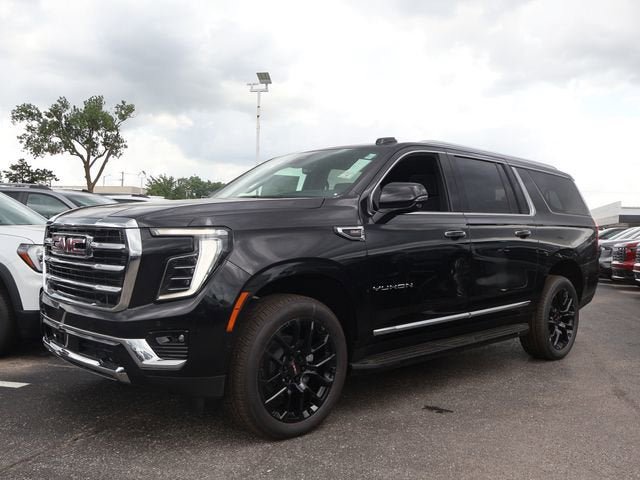 New 2026 GMC Yukon XL Elevation w/ Elevation Premium Package AWD/4WD image 3