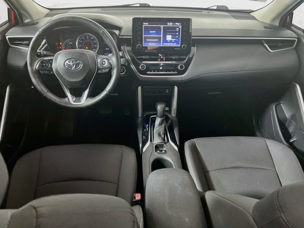 Used 2022 Toyota Corolla Cross LE w/ Moonroof Package FWD image 27