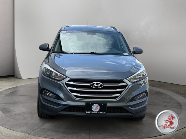 Used 2017 Hyundai Tucson SE image 2