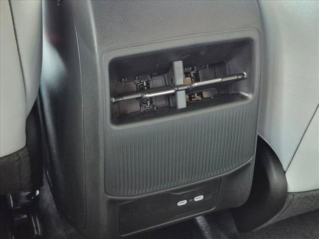 New 2026 Jeep Cherokee Limited AWD/4WD image 16