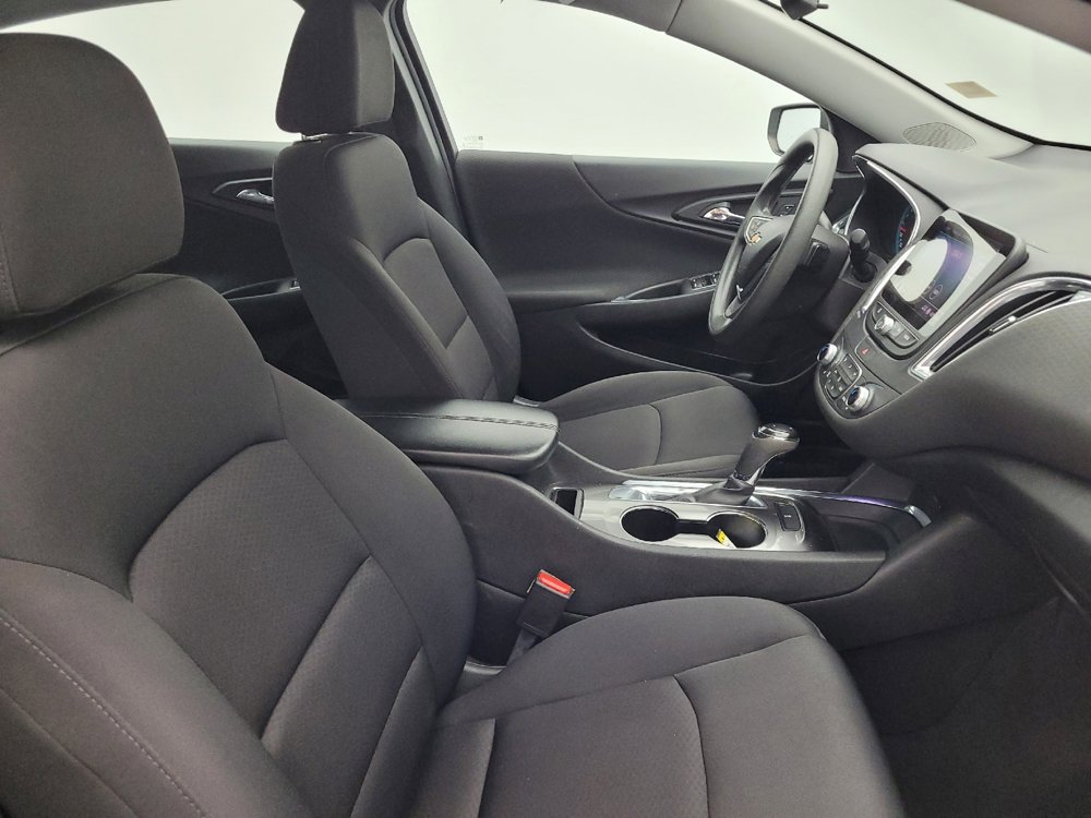 Used 2019 Chevrolet Malibu LT image 21