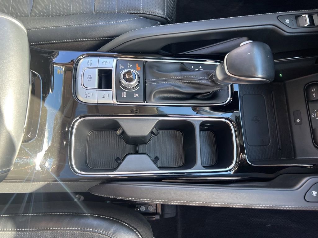 Certified 2022 Kia Telluride SX w/ SX Prestige Package image 26