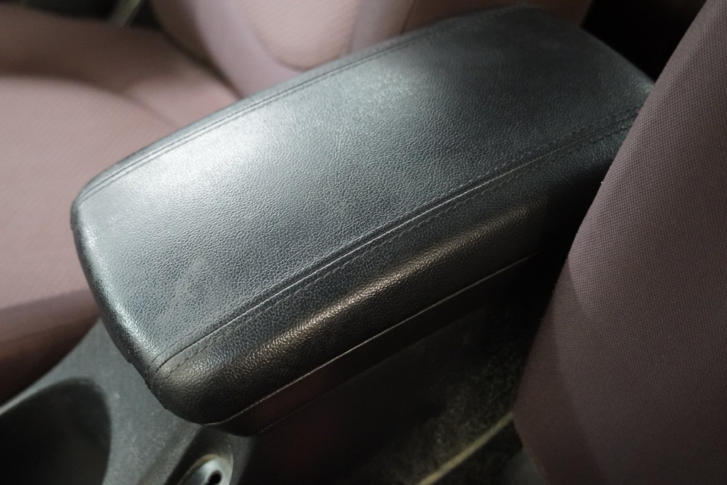 Used 2010 Kia Forte EX FWD image 26
