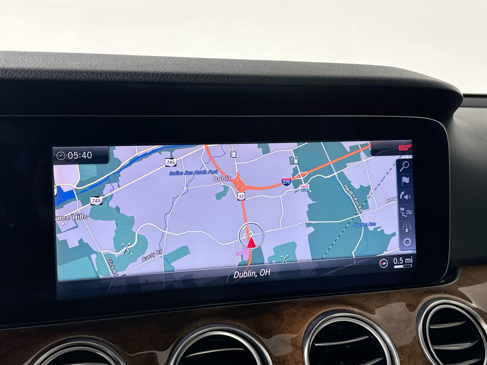 Used 2018 Mercedes-Benz E 300 4MATIC image 25