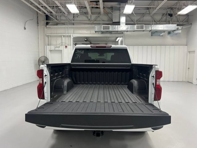 New 2026 Chevrolet Silverado 1500 Custom w/ Turbomax Blackout Package AWD/4WD image 20