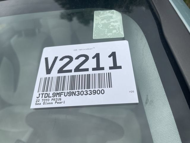 Used 2022 Toyota Prius XLE AWD/4WD image 10