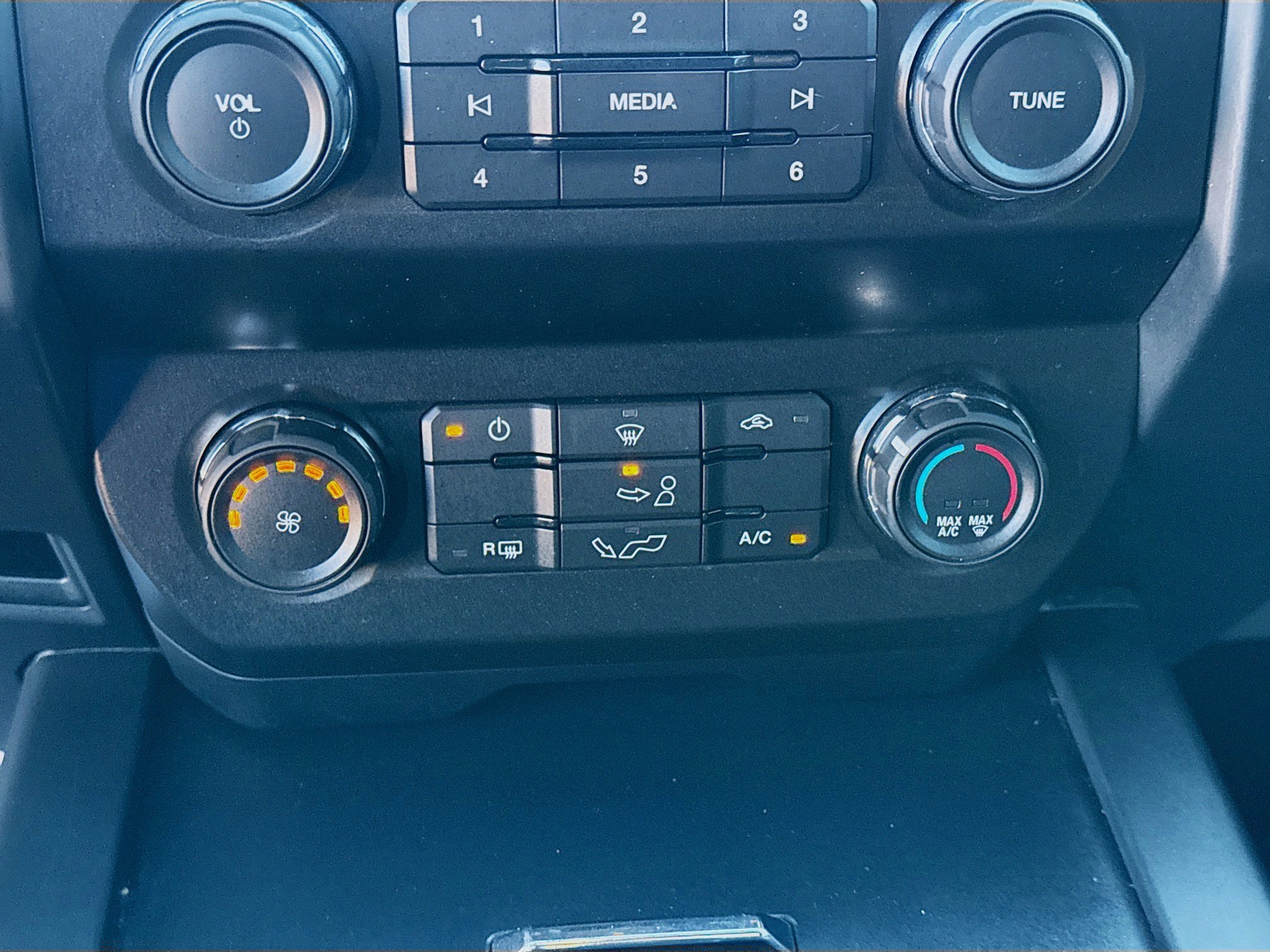 Used 2020 Ford F150 XL w/ Equipment Group 101A Mid image 14