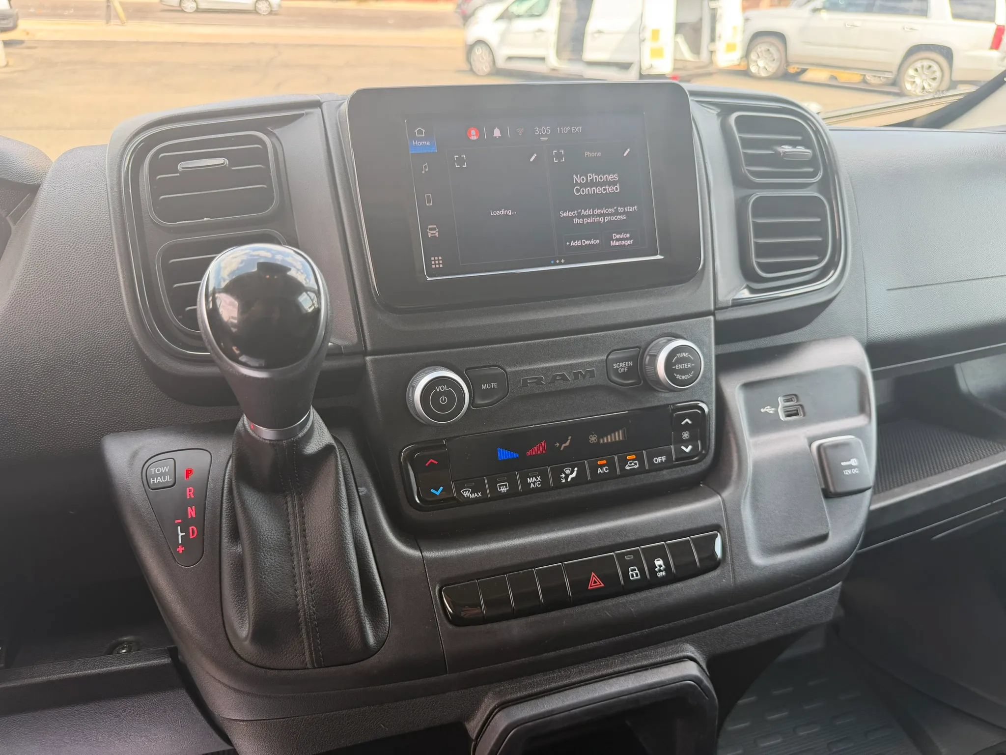 Used 2023 RAM ProMaster 2500 FWD image 17