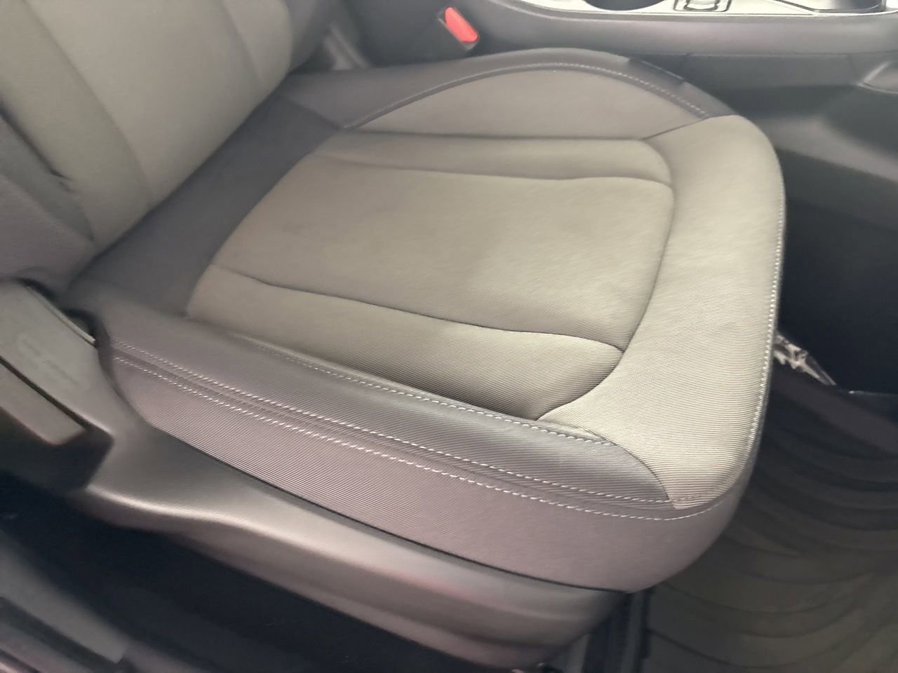 Used 2025 Subaru Crosstrek 2.0i Premium image 29