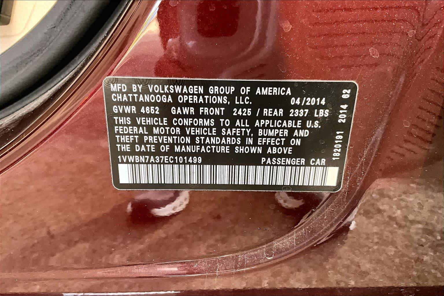 Used 2014 Volkswagen Passat TDI SE FWD image 35