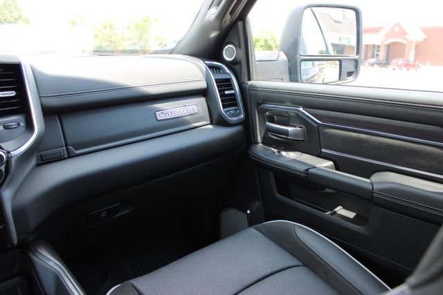 New 2026 RAM 3500 Laramie AWD/4WD image 49