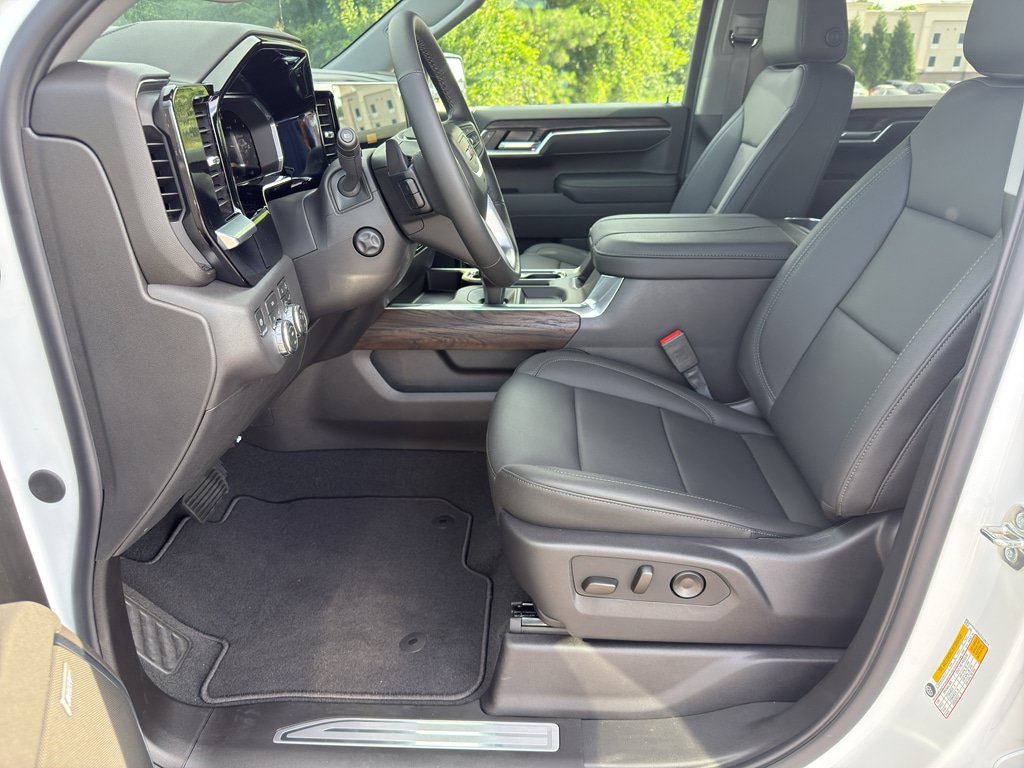 New 2026 GMC Sierra 1500 SLT w/ SLT Premium Package AWD/4WD image 8