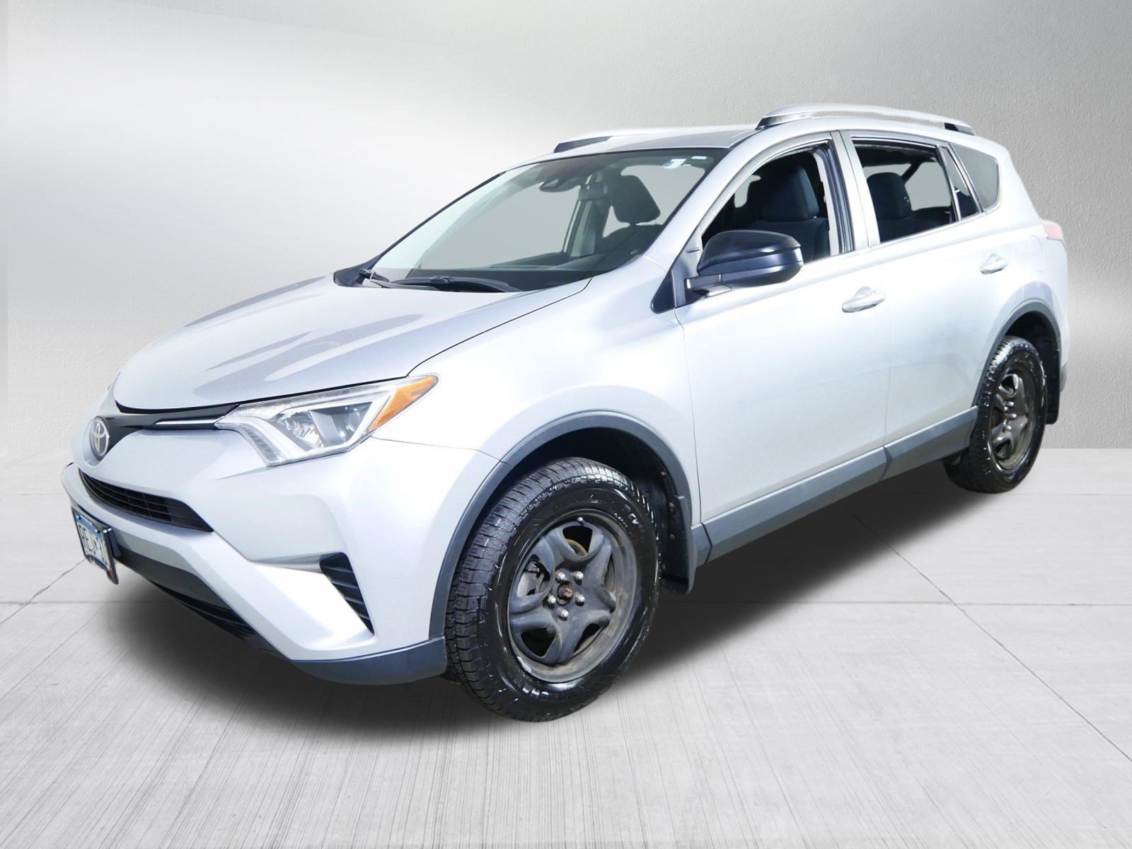 Used 2017 Toyota RAV4 LE w/ All Weather Liner Package AWD/4WD image 3