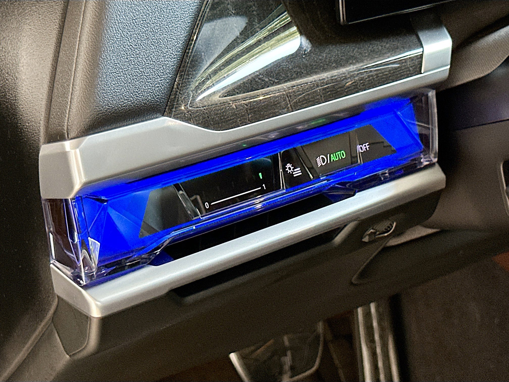 Certified 2024 BMW 740i image 10