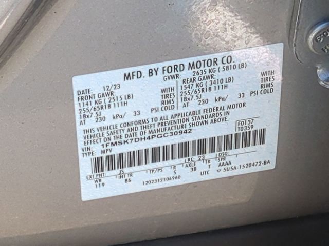 Used 2023 Ford Explorer XLT RWD image 38